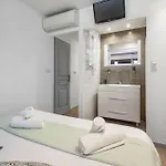 Le Sixty9 - Luxe - Terrasse - Parking - Port Ambonne Village Naturiste Apartment