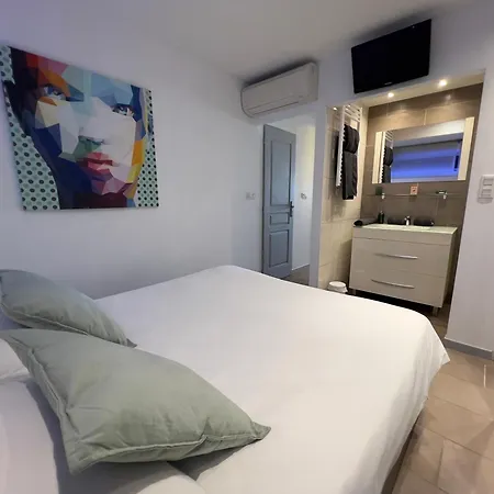 Apartment Village Naturiste R4n - Sixty9 Port Ambonne *