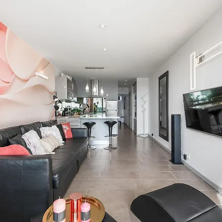 Le Sixty9 - Luxe - Terrasse - Parking - Port Ambonne Village Naturiste * アグド